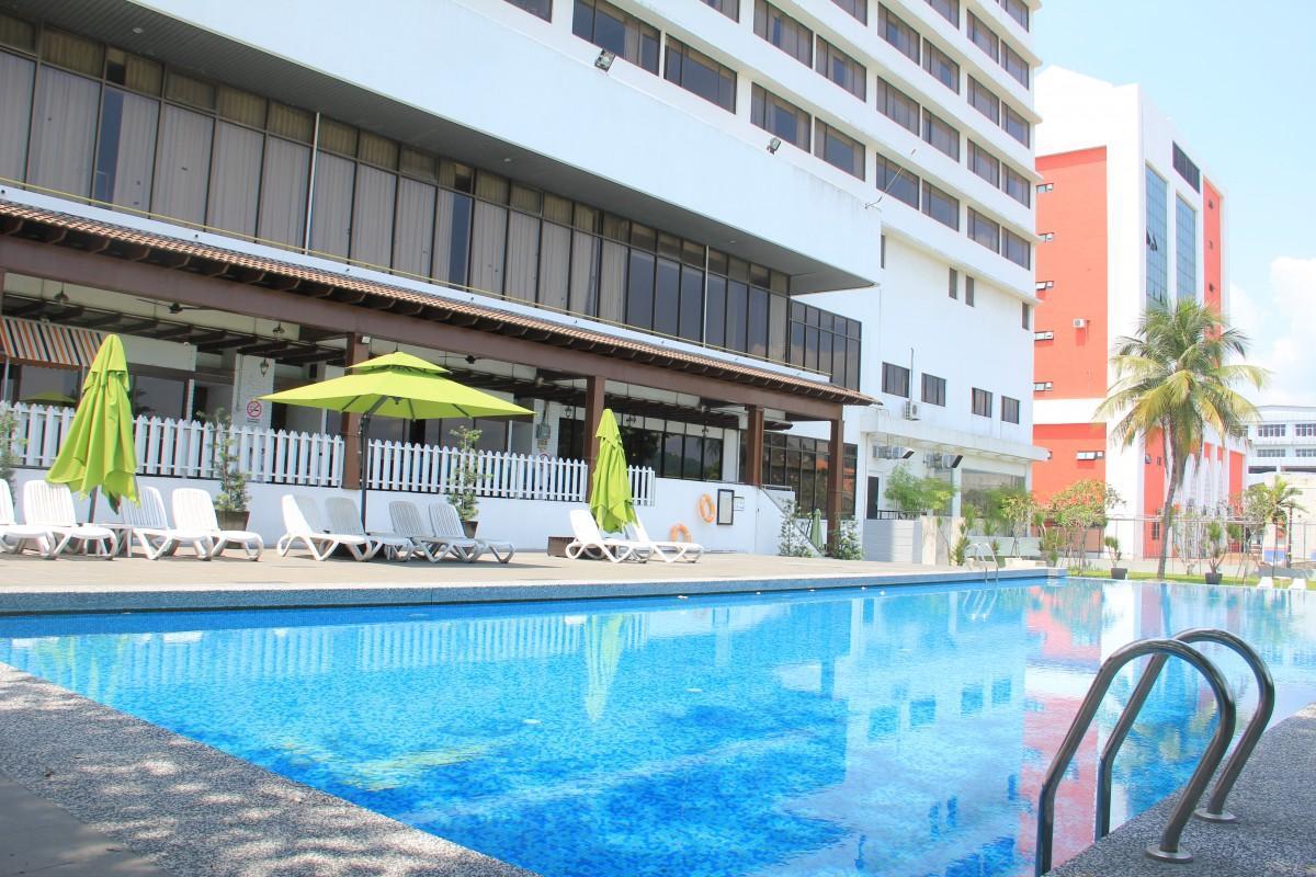 Impiana Hotel 4*