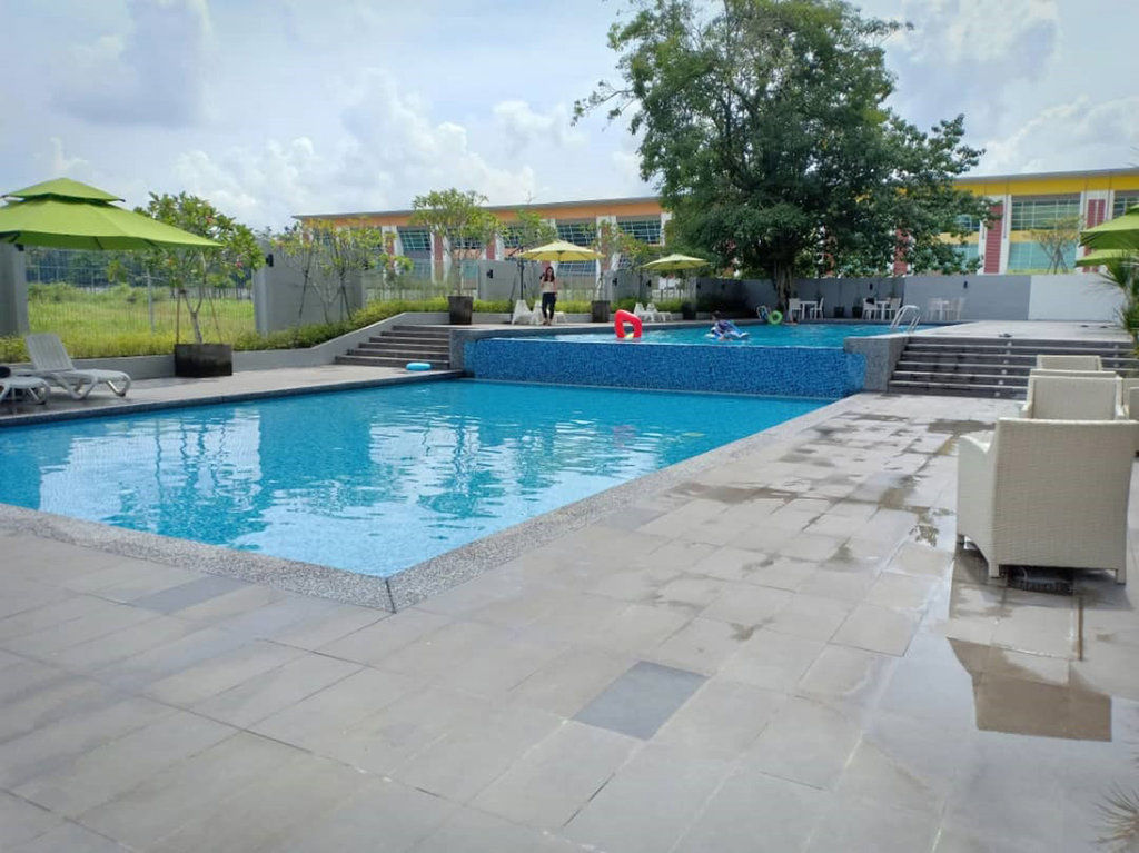 Impiana Hotel 4*