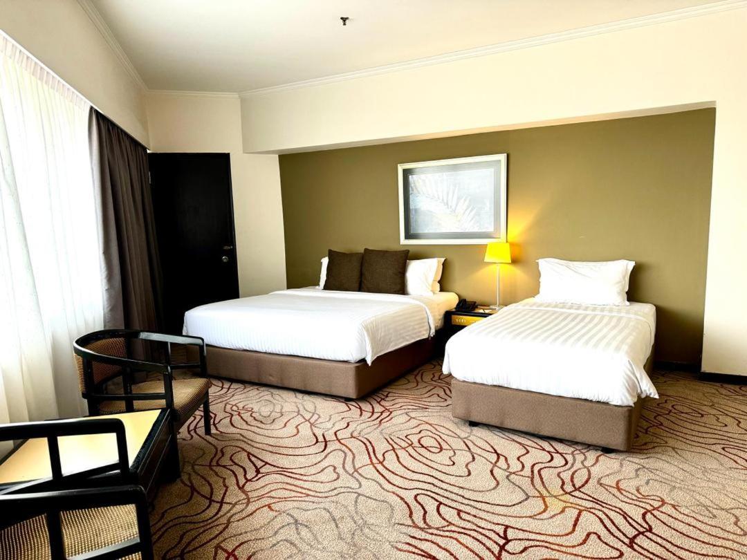 Impiana Hotel 4*